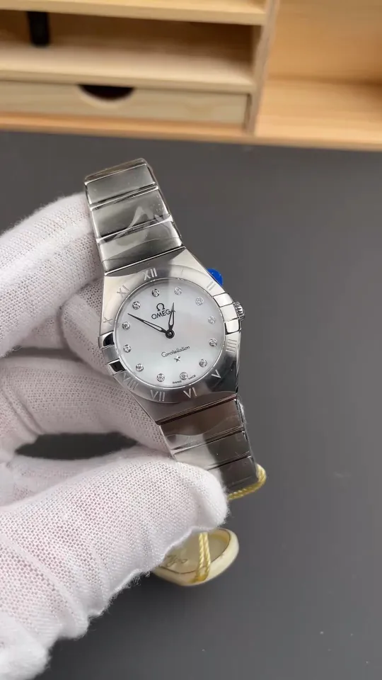 Omega Constellation Mother-of-Pearl Ladies 28mm