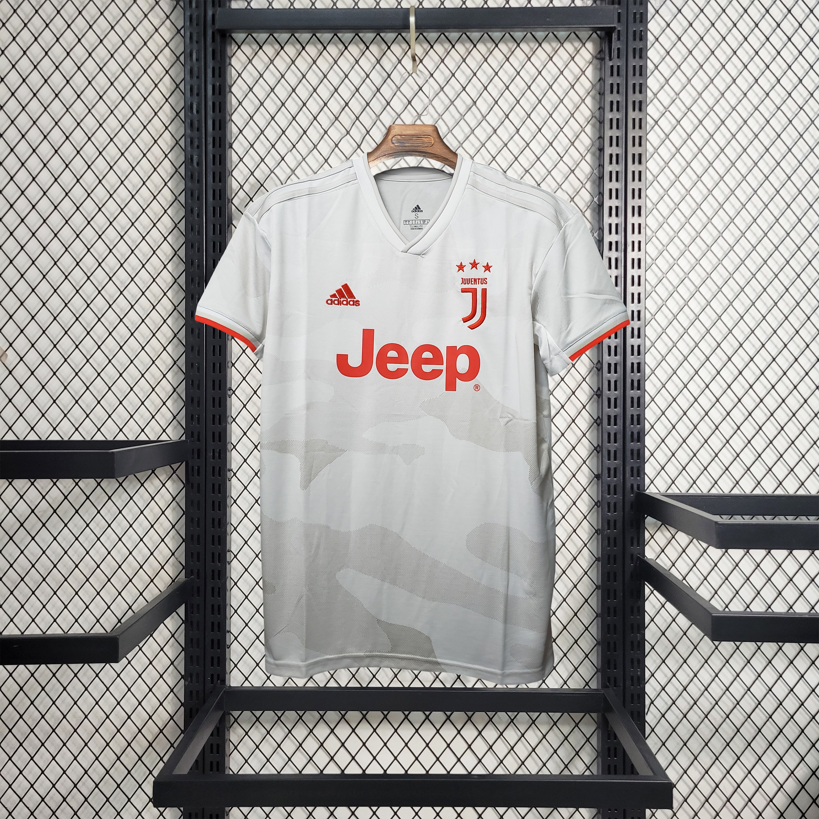 Retro Juventus 2019-20 Away Jersey