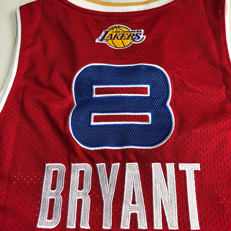 Los Angeles Lakers Bryant Red 8 MN