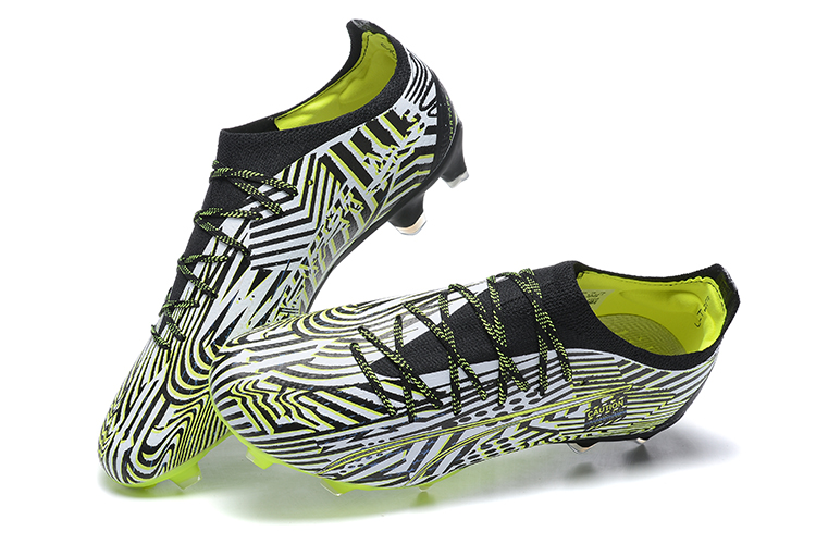 Ultra Ultimate FG Football Shoes