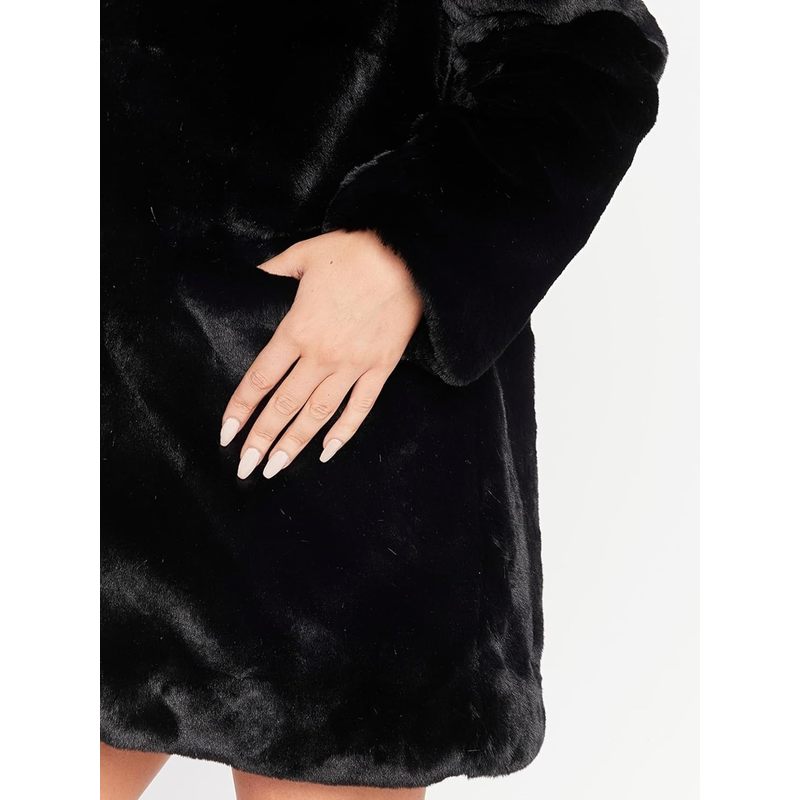 Women's Winter Warm Lapel Faux Fur Coats with Inner Lining & Buttons