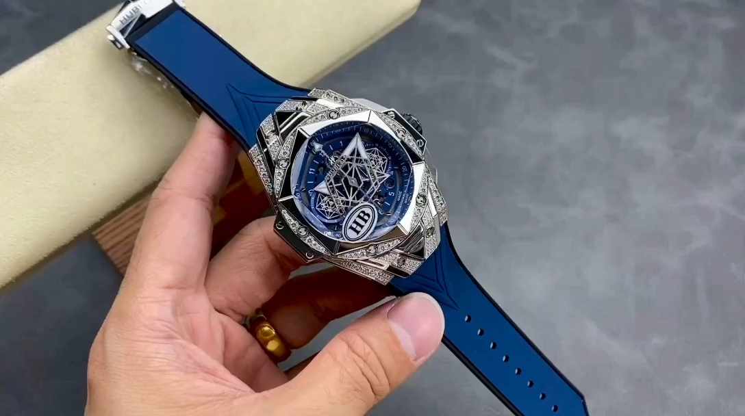 【Super Clone】Hublot Big Bang Sang Bleu II Titanium 418.NX.5107.RX.1604.MXM20