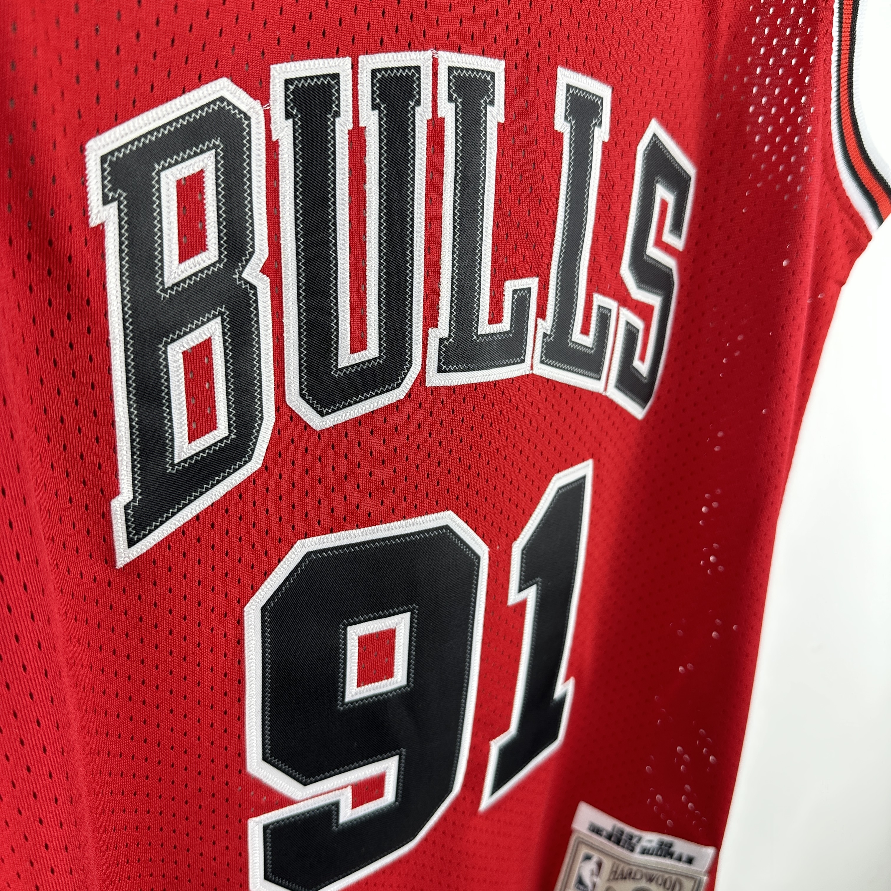 Embroidered MN retro jersey, Bulls 97/98 season, red, No. 91, Rodman