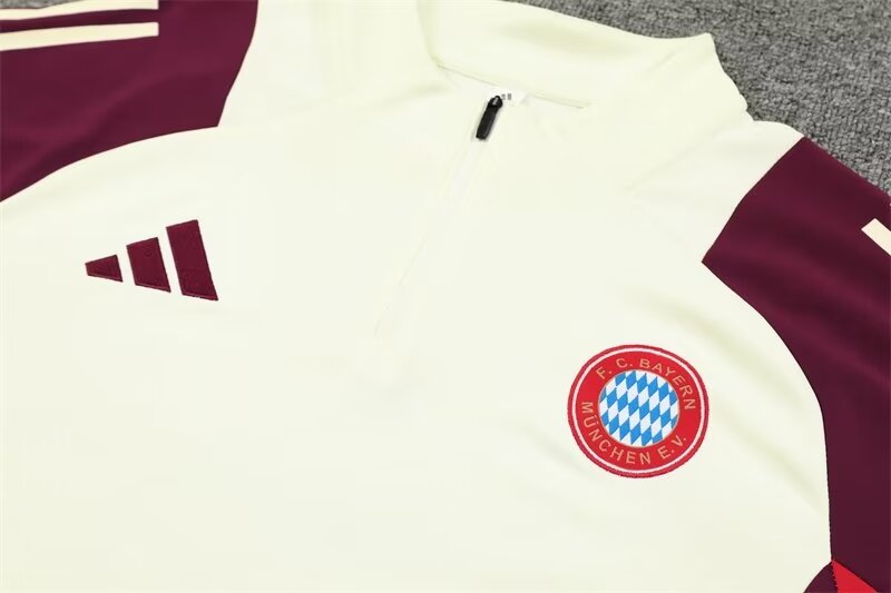 2024/25 Bayern Munich White Half-Zip Training Jersey