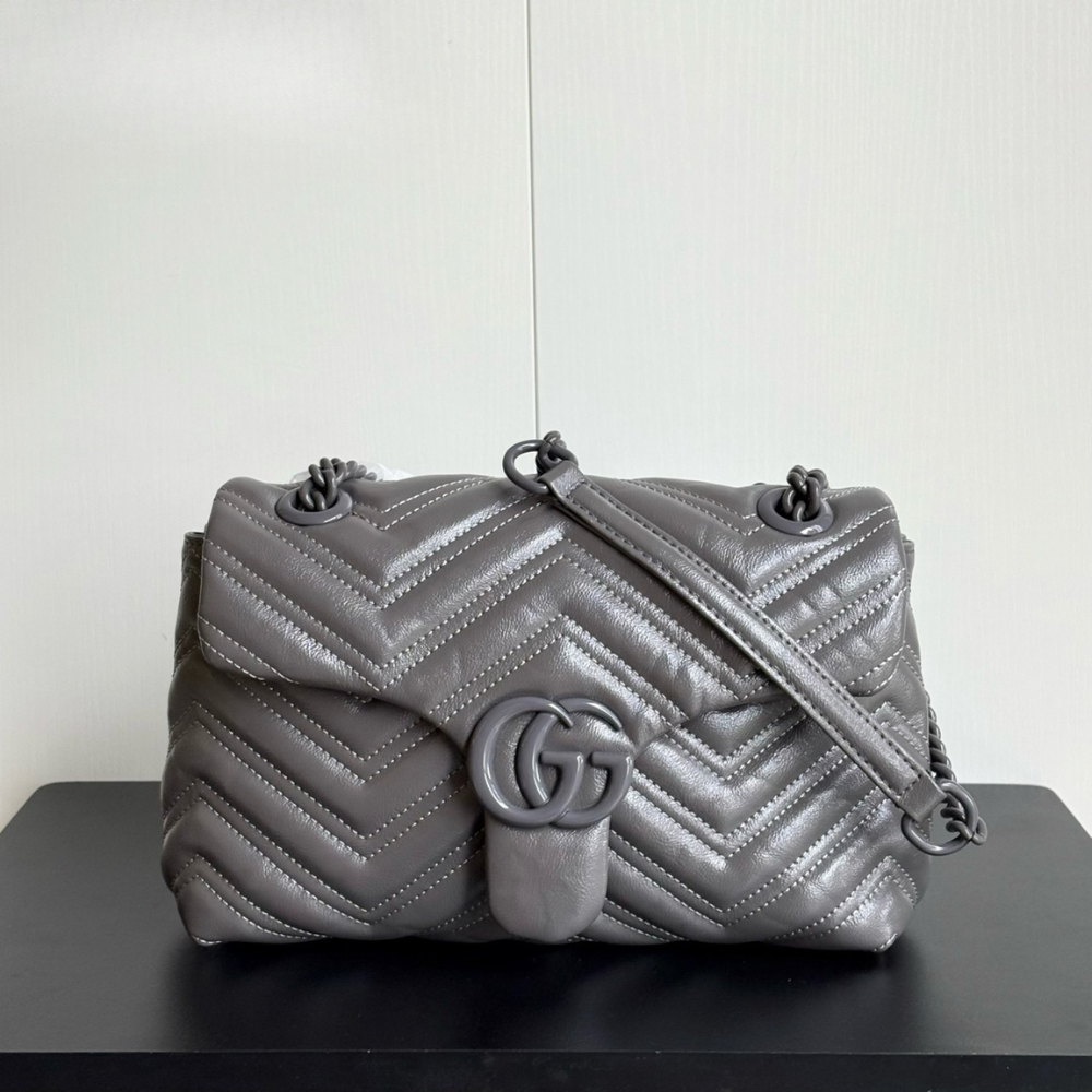 Gucci Marmont Medium Shoulder Bag