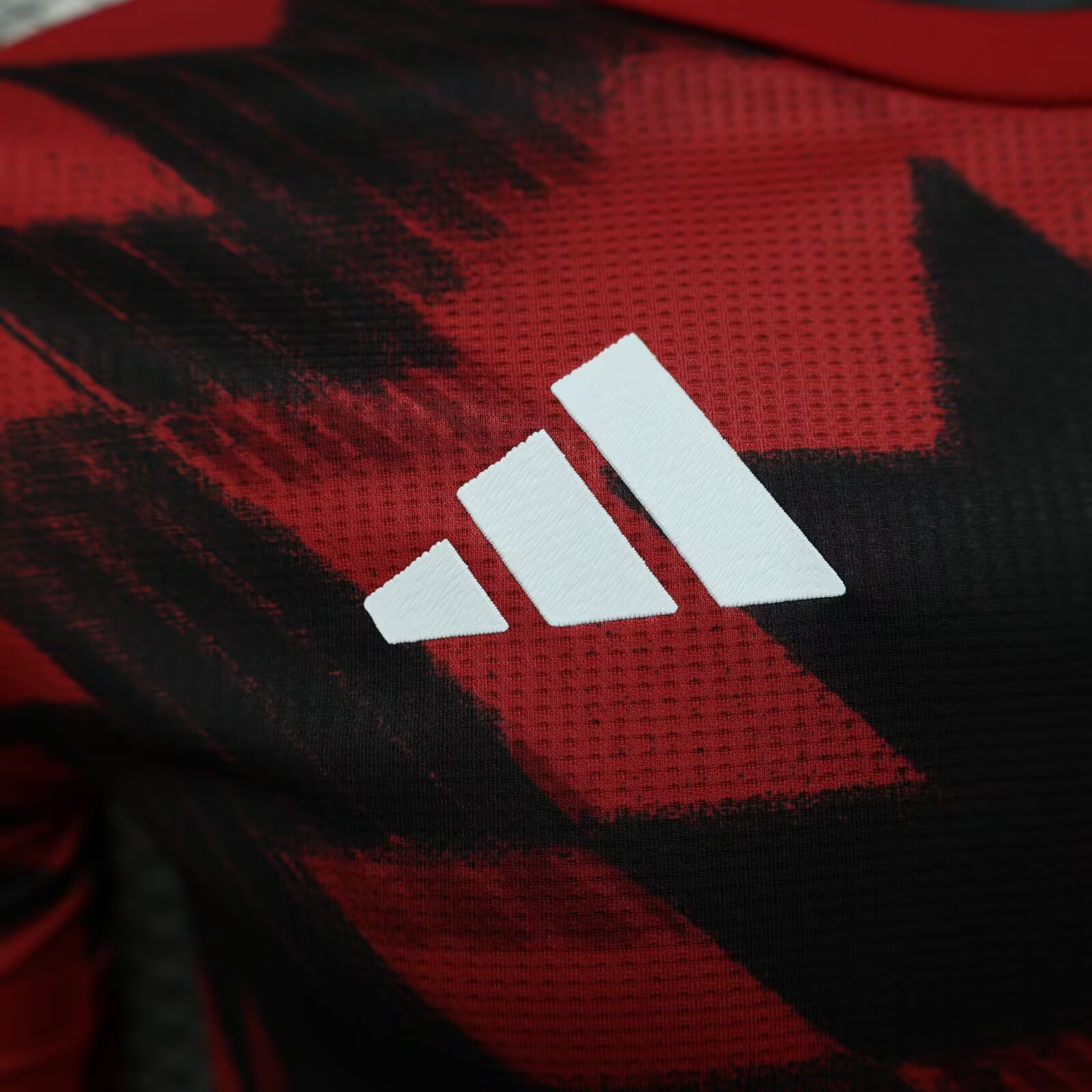 2025/2026 Player Version Manchester United Special Edition Red Black Football Shirt 1:1 Thai Quality