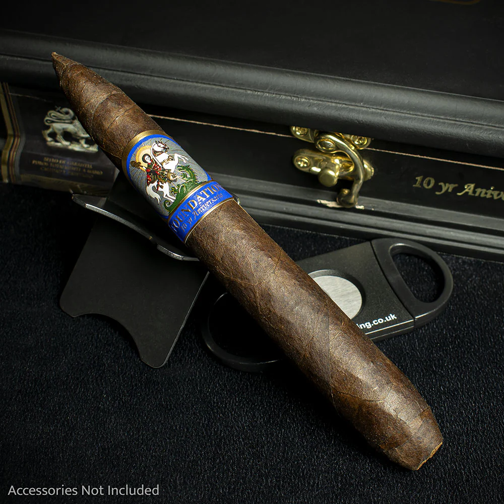 Foundation Cigars 10 Year Aniversario Salomon Cigar - Limited Edition - Single