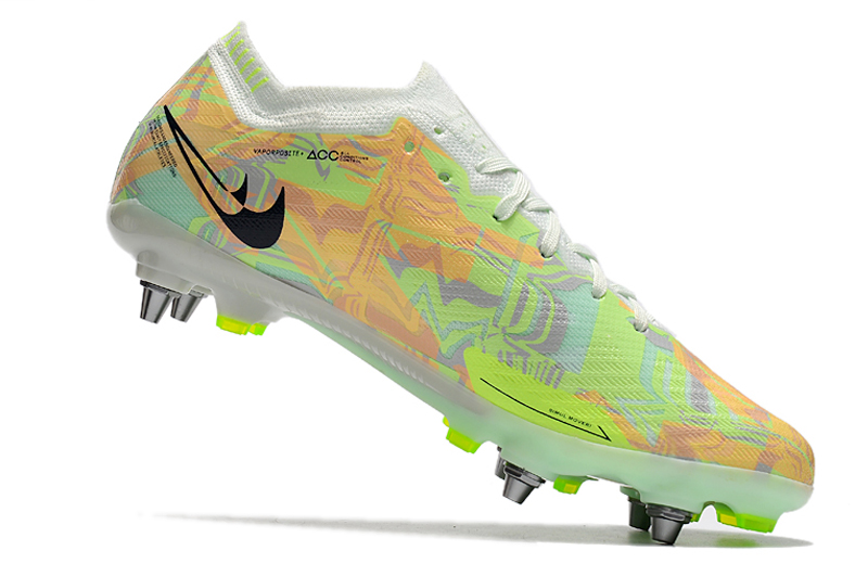 SG nail Assassin 15th generation low-top waterproof knitted SG football shoes