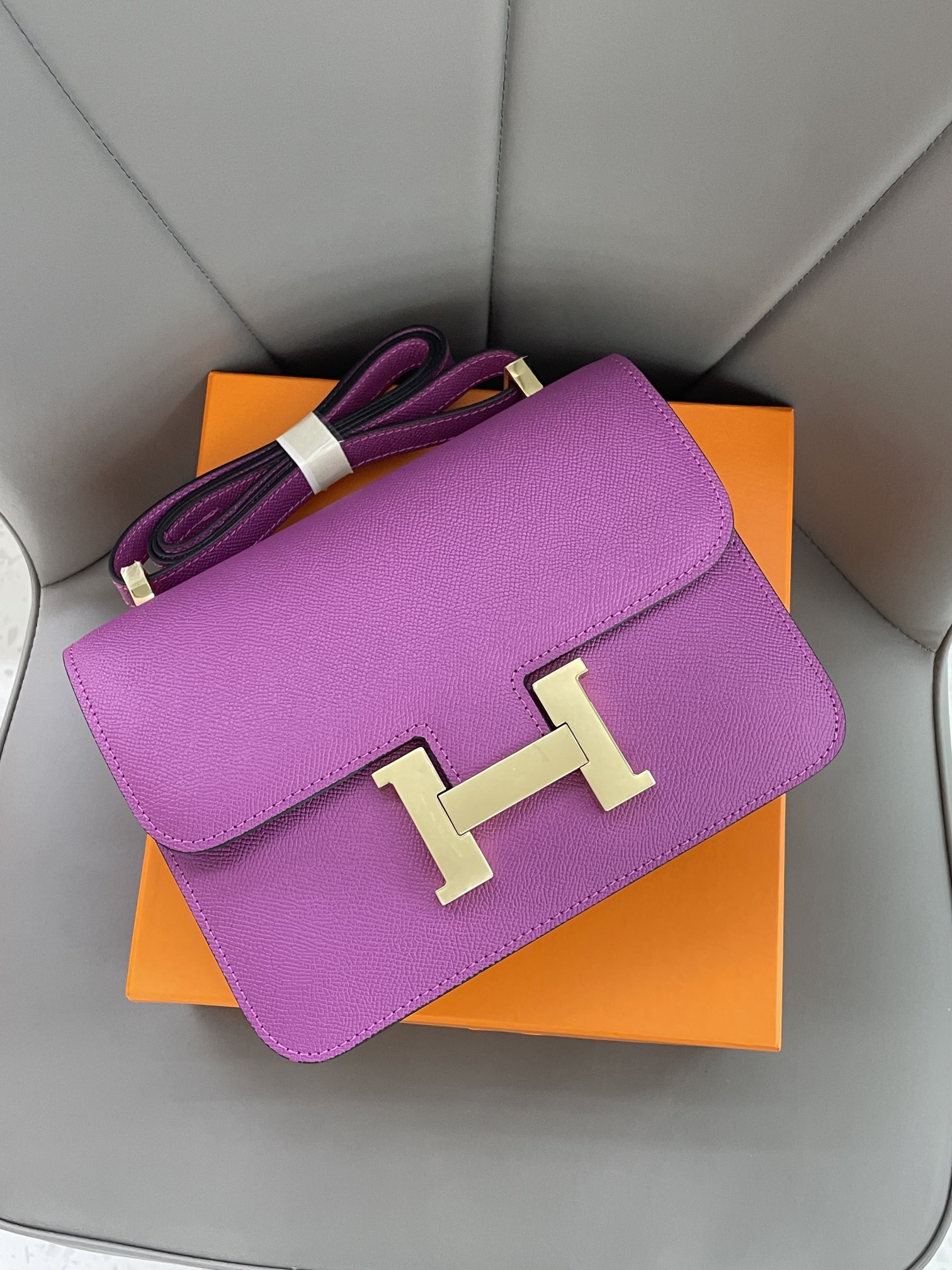 Hermes Constance Mini 19-24