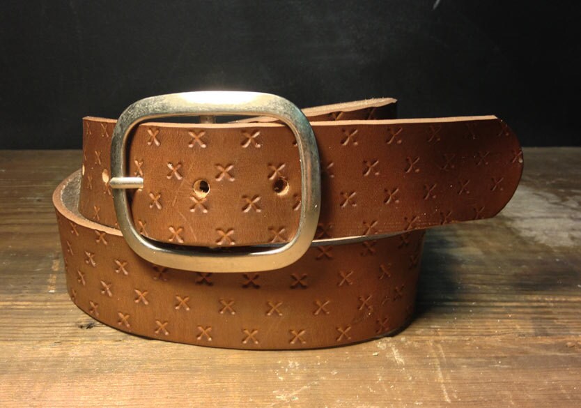 Leather belt – Small X Embossed Leather belt – embossed X snap belt