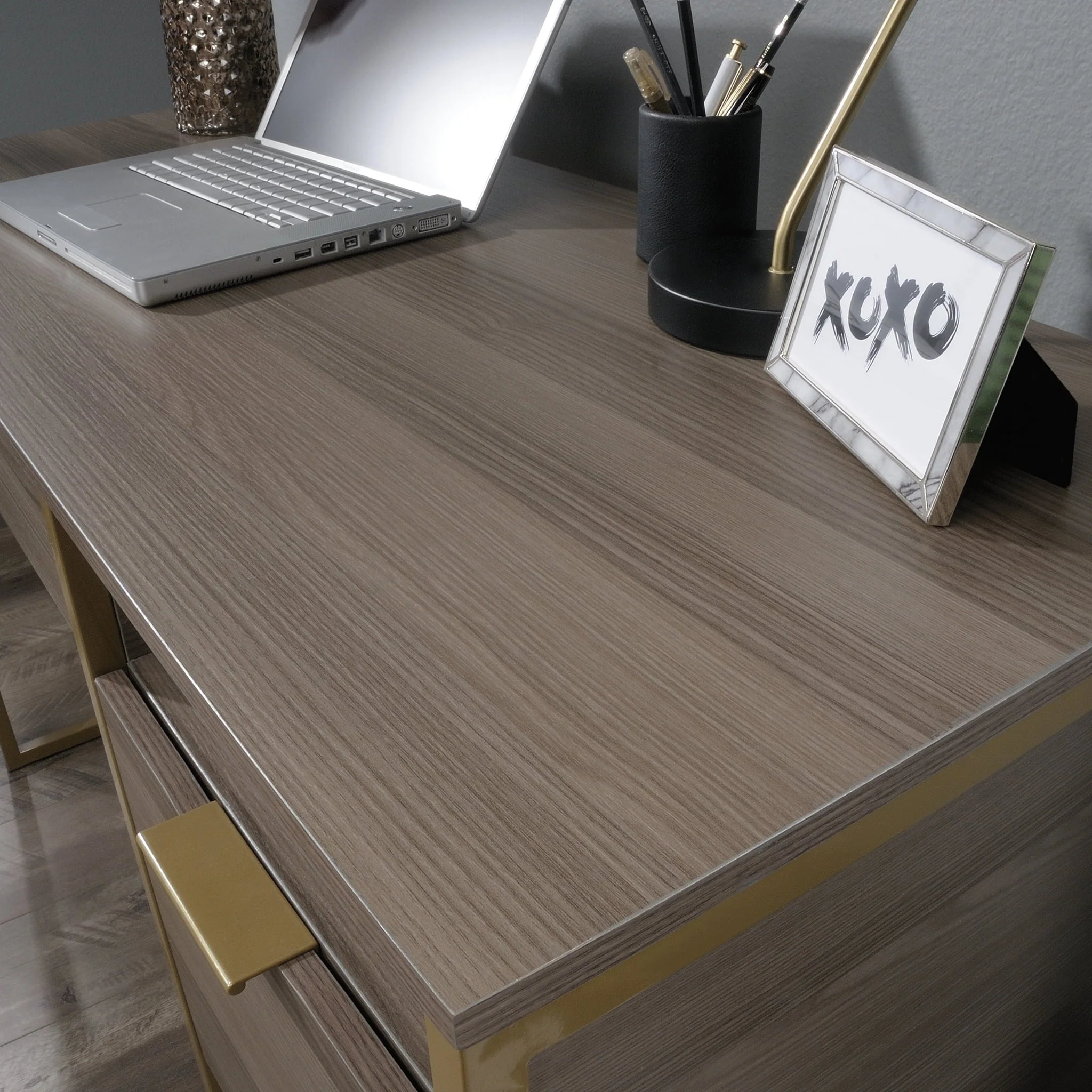 Sauder 426429 International Lux Single Pedestal Desk, Diamond Ash Finish