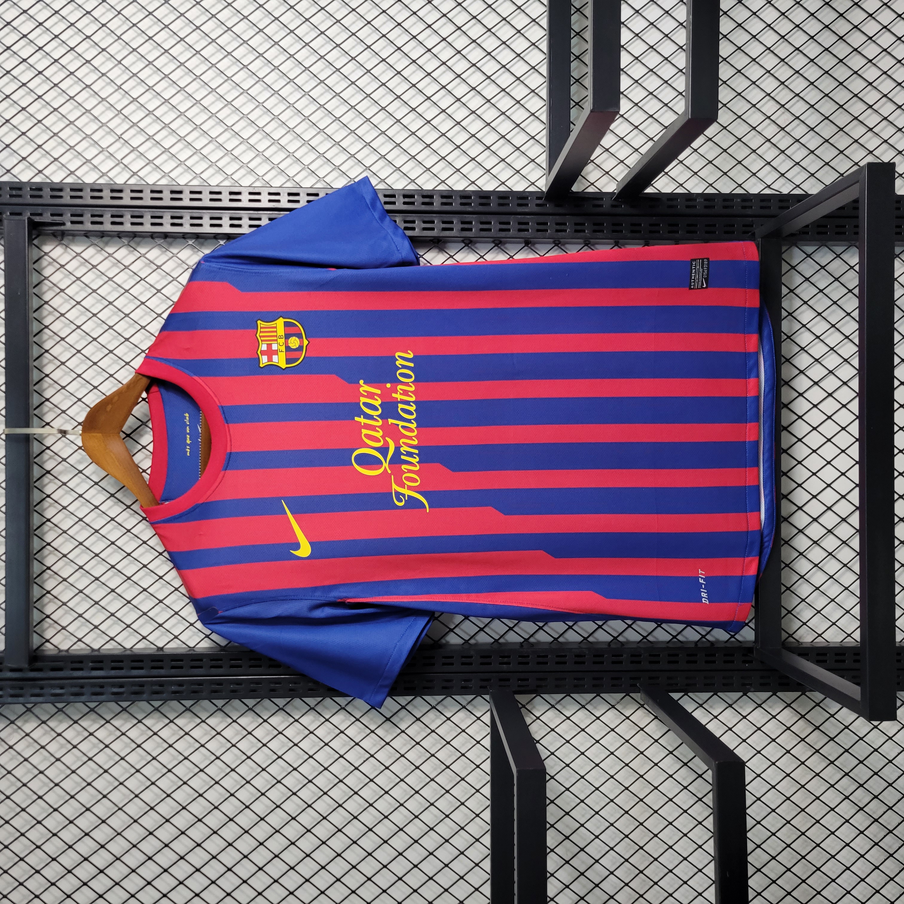 Retro Barcelona 11-12 Home Stadium Jersey
