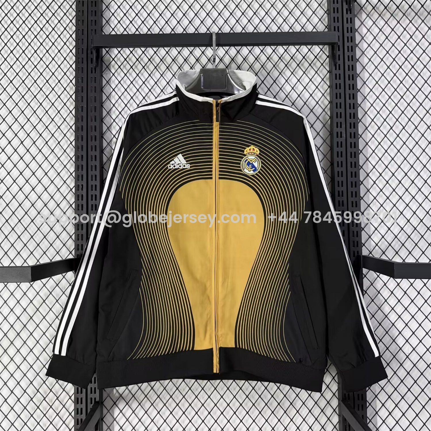 Retro Real Madrid 2006-07 Home Windbreaker Jacket - Black And Yellow