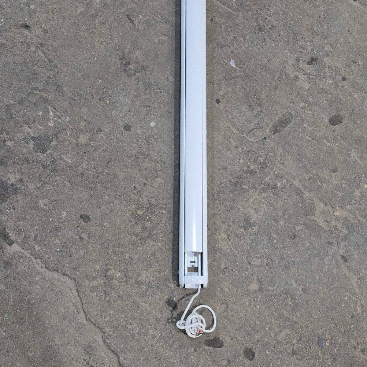 Used Carefree Awning Arm, Drive (Front), Steep Pitch, White, 59 - Travel'r , R001507WHT