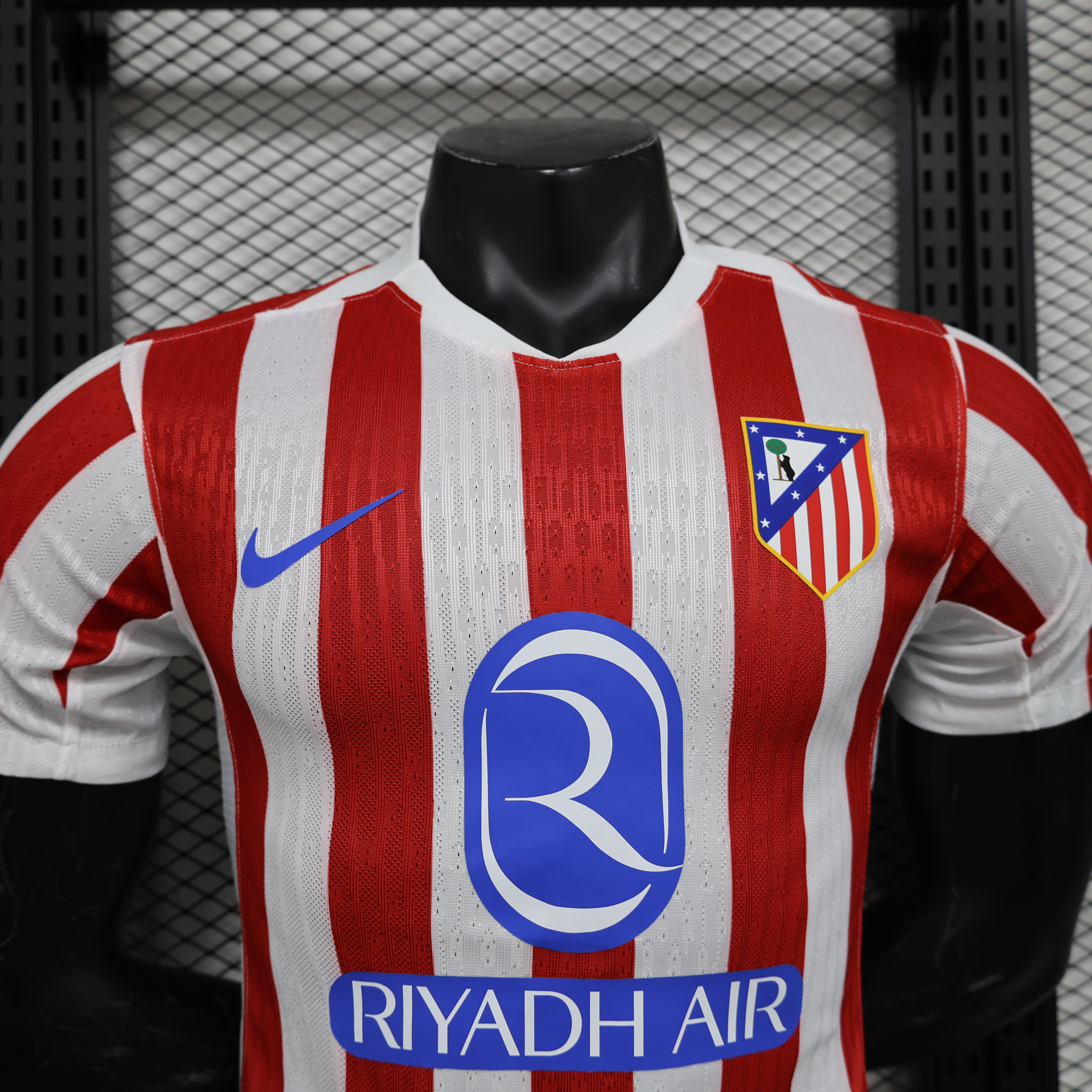 2025/2026 Player Version Atletico Madrid Home Football Shirt 1:1 Thai Quality