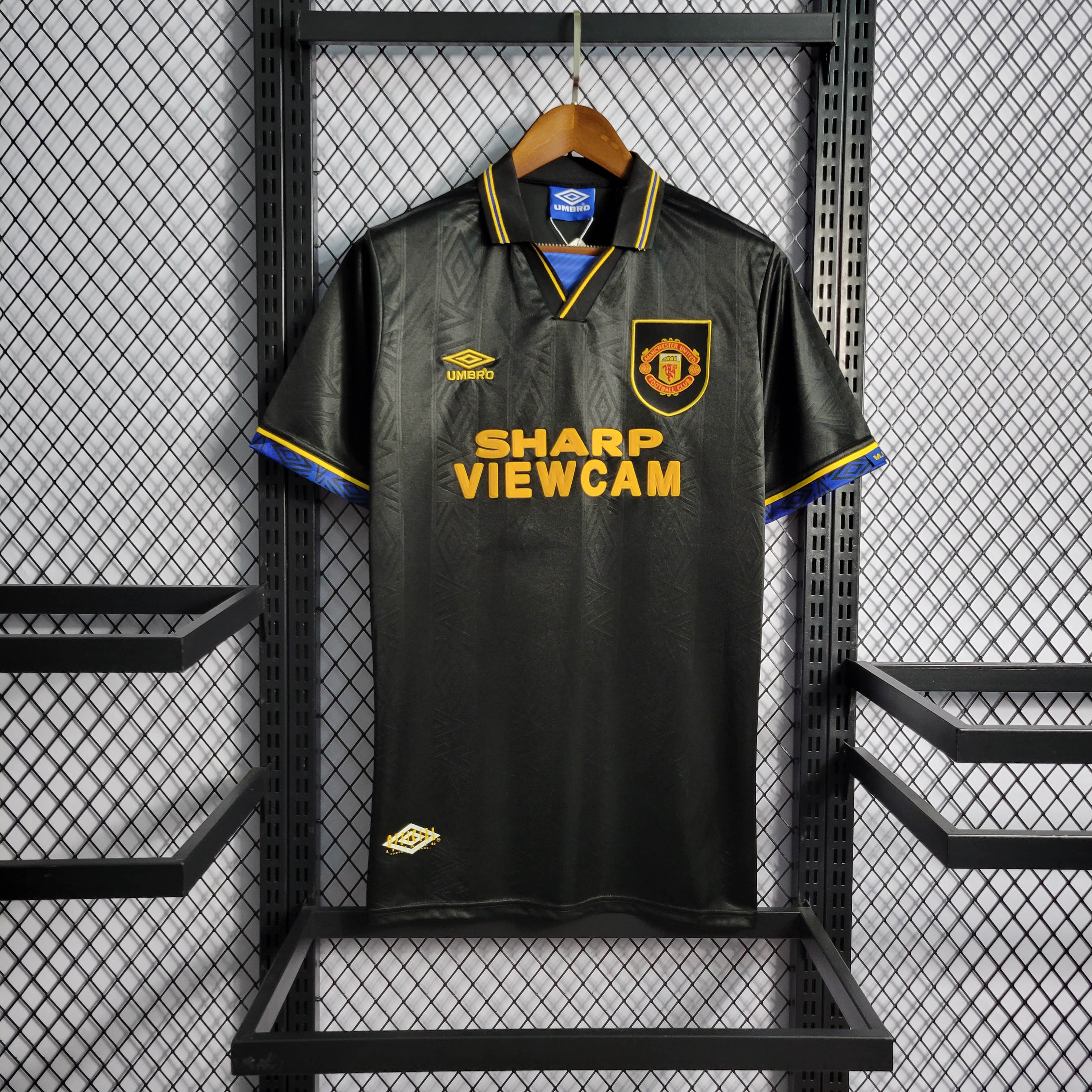Retro Manchester United 93-94 Away Jersey