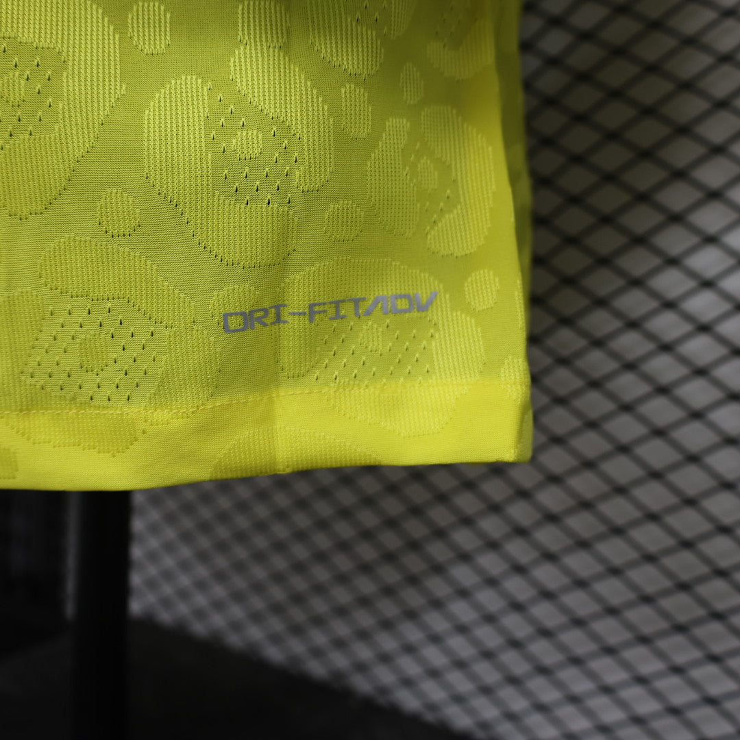 2023/2024 Long Sleeve Player Version Brazil Home Soccer Jersey