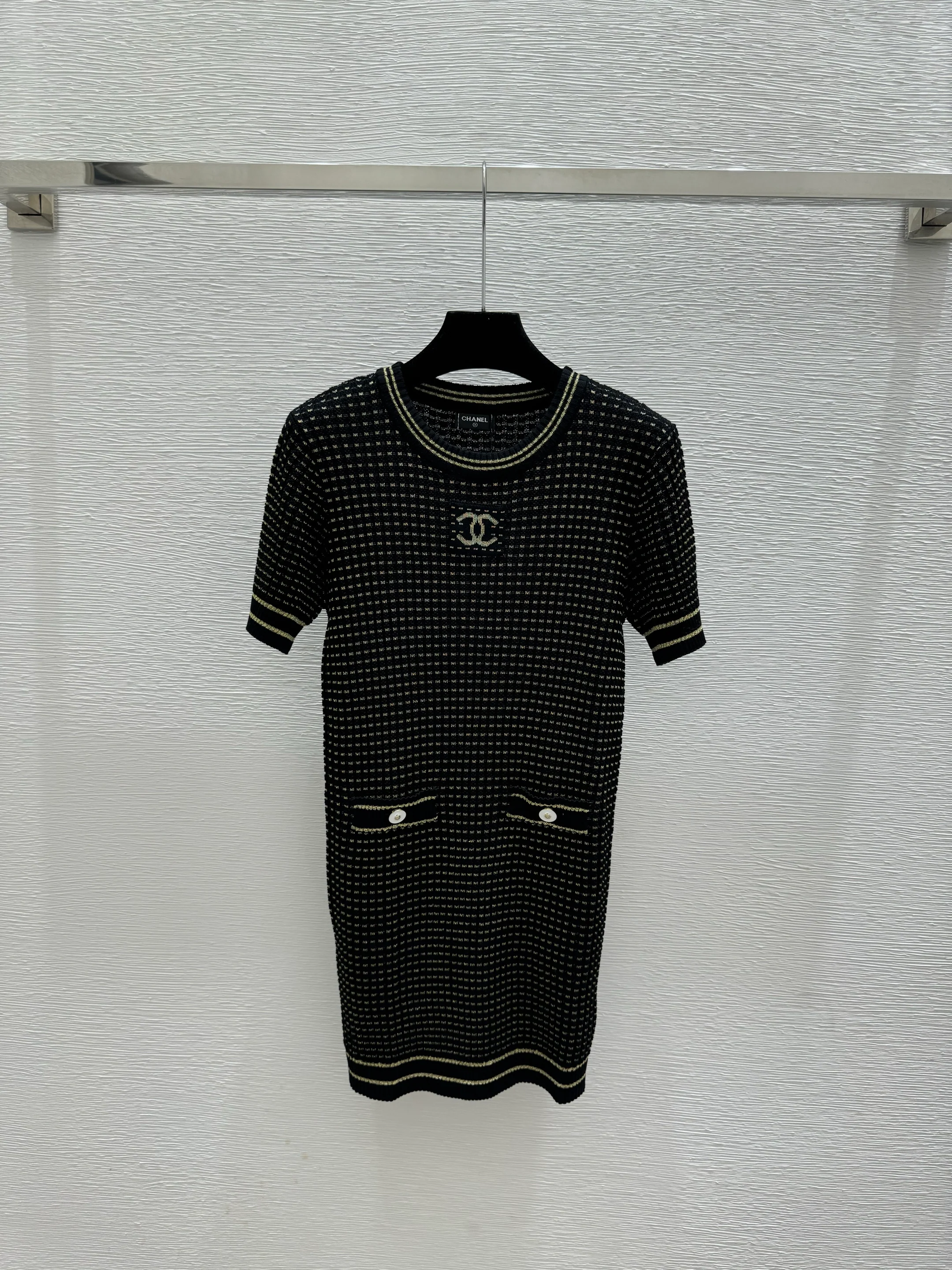26SS Color Block Gold and Silver Thread Round Neck Knit Short Sleeve Dress