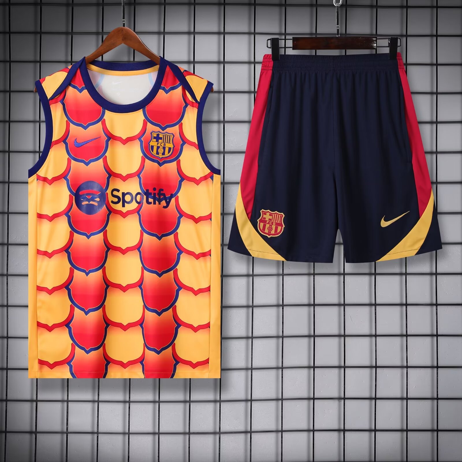 2024/2025 Barcelona pre-match training Yellow-Red Jersey+Shorts 1:1 Thai Quality