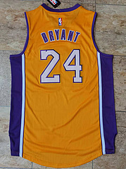 Los Angeles Lakers Kobe Bryant Yellow 24 MN