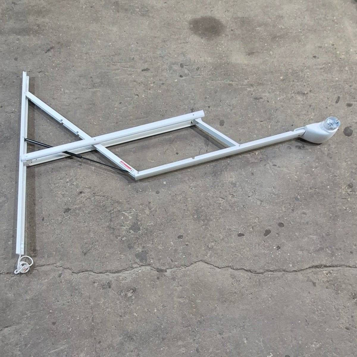 Used Carefree Awning Arm, Drive (Front), Steep Pitch, White, 59 - Travel'r , R001507WHT