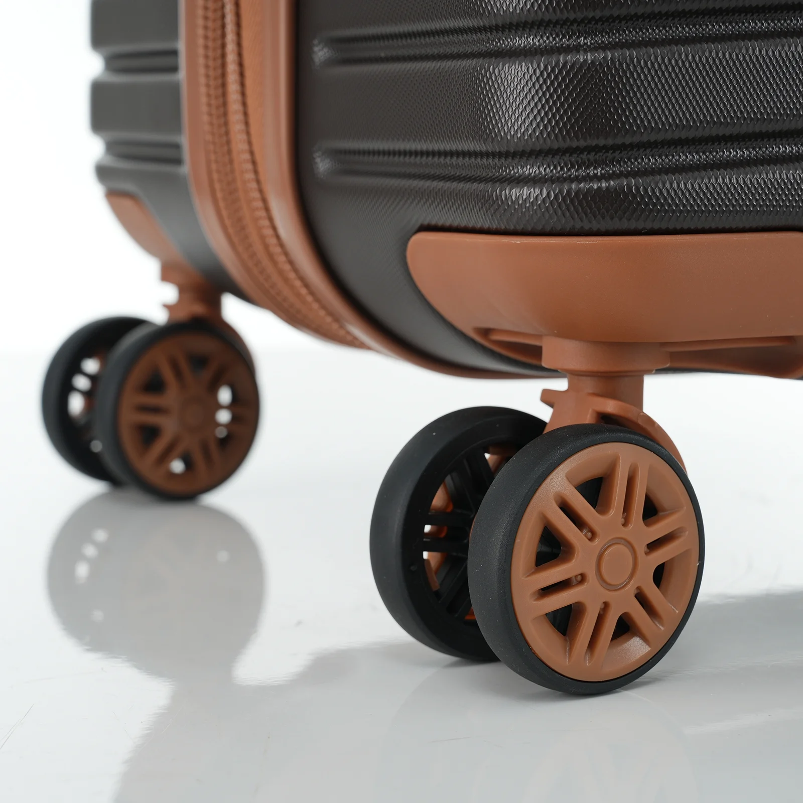 Kojooin 4 Piece Hardshell Expandable Suitcase Set with TSA Lock and Spinner Wheels, Chocolate
