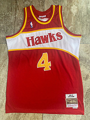 Hawks Webb 4 Red MN
