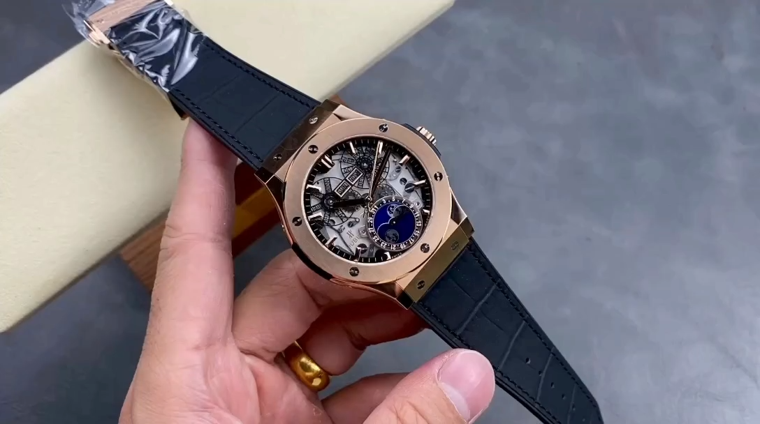 【Super Clone】Hublot Classic Fusion 517.OX.0180.LR 45 mm Mens