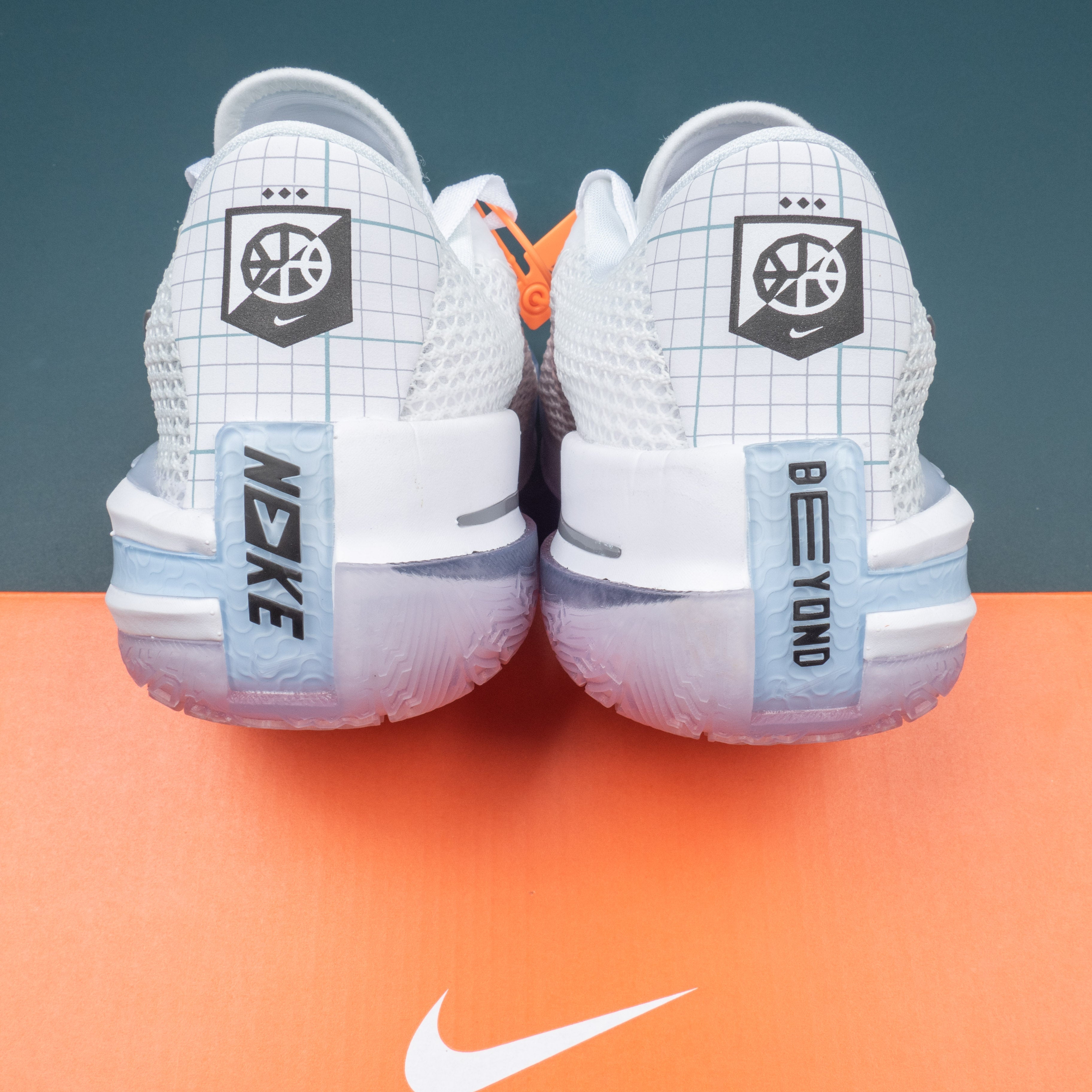 GT CUT Icy White EXCLUSIVE