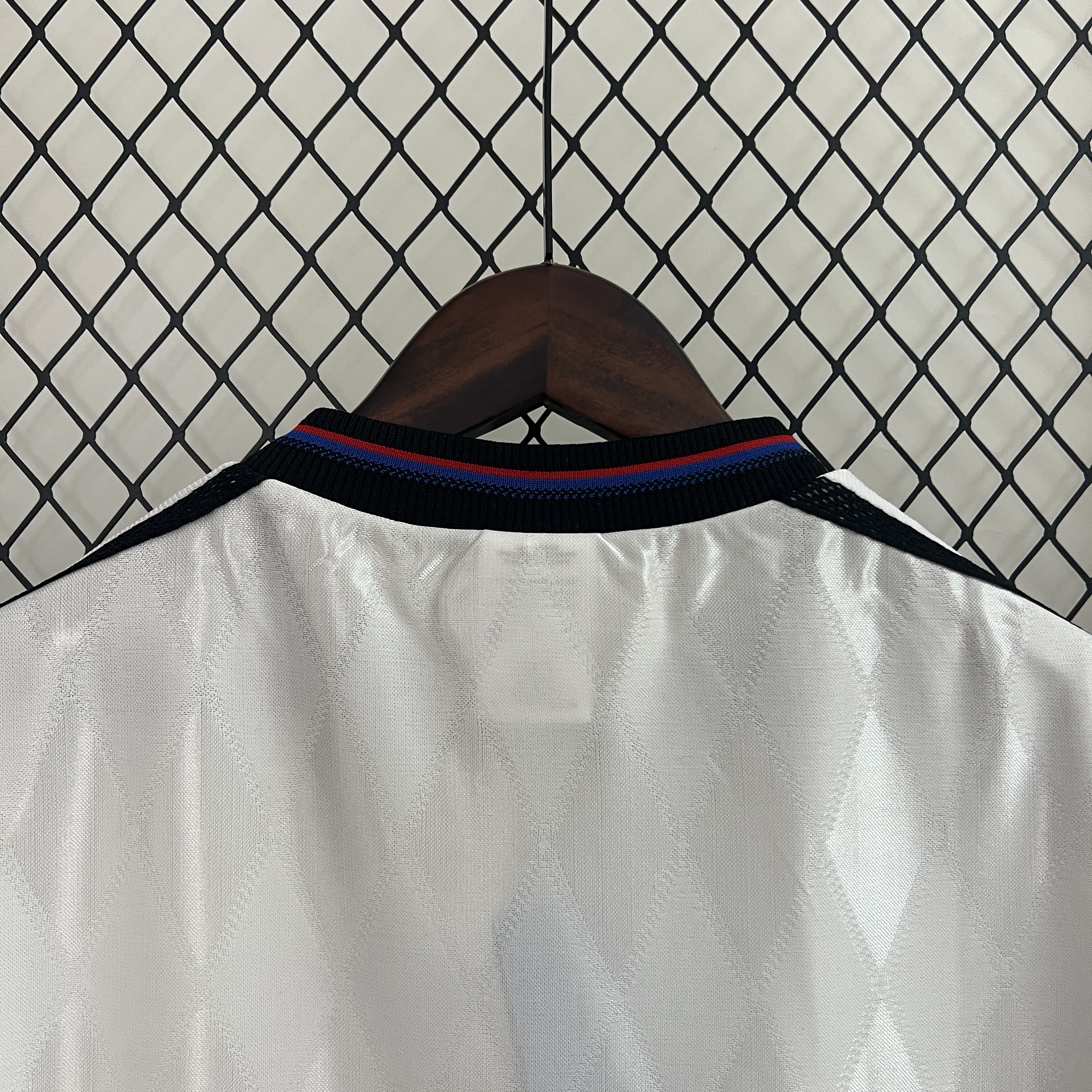 96/98 Bayern Munich retro away jersey - Fans Edition