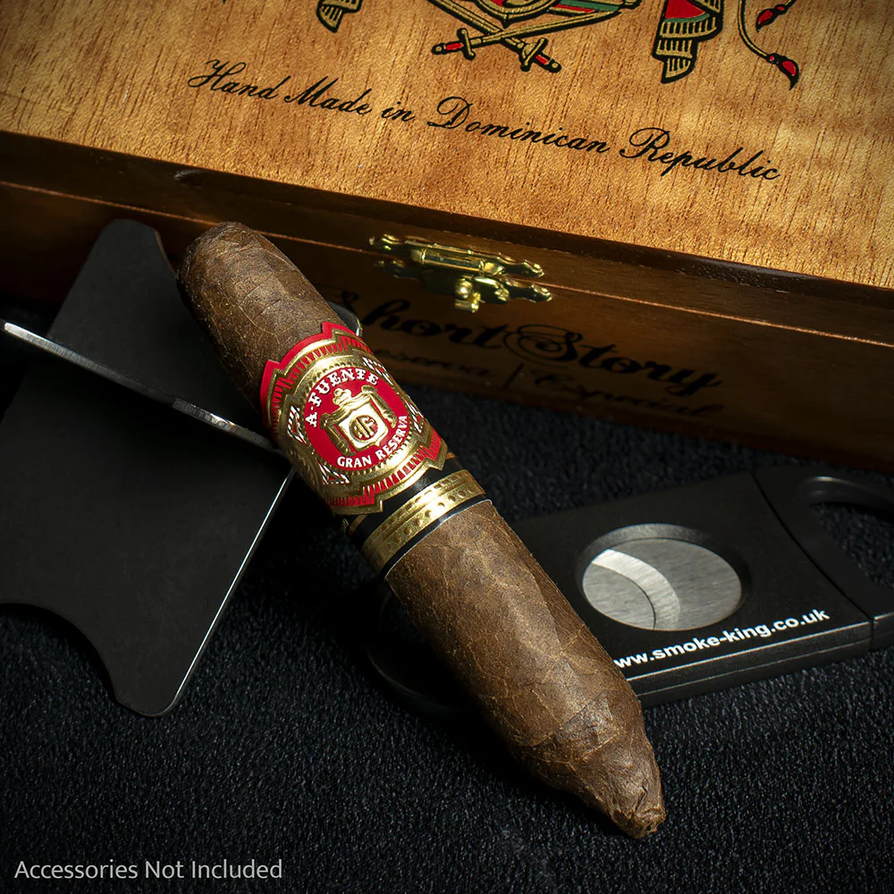 Arturo Fuente Hemingway Short Story Cigar - Single