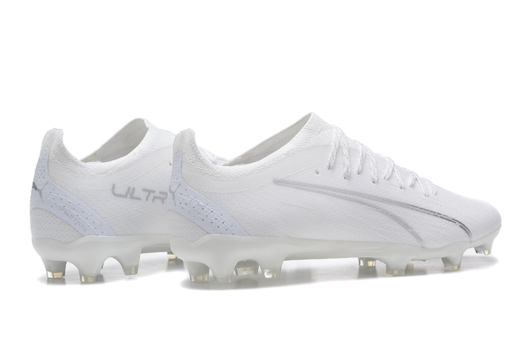 Ultra Ultimate FG Football Shoes