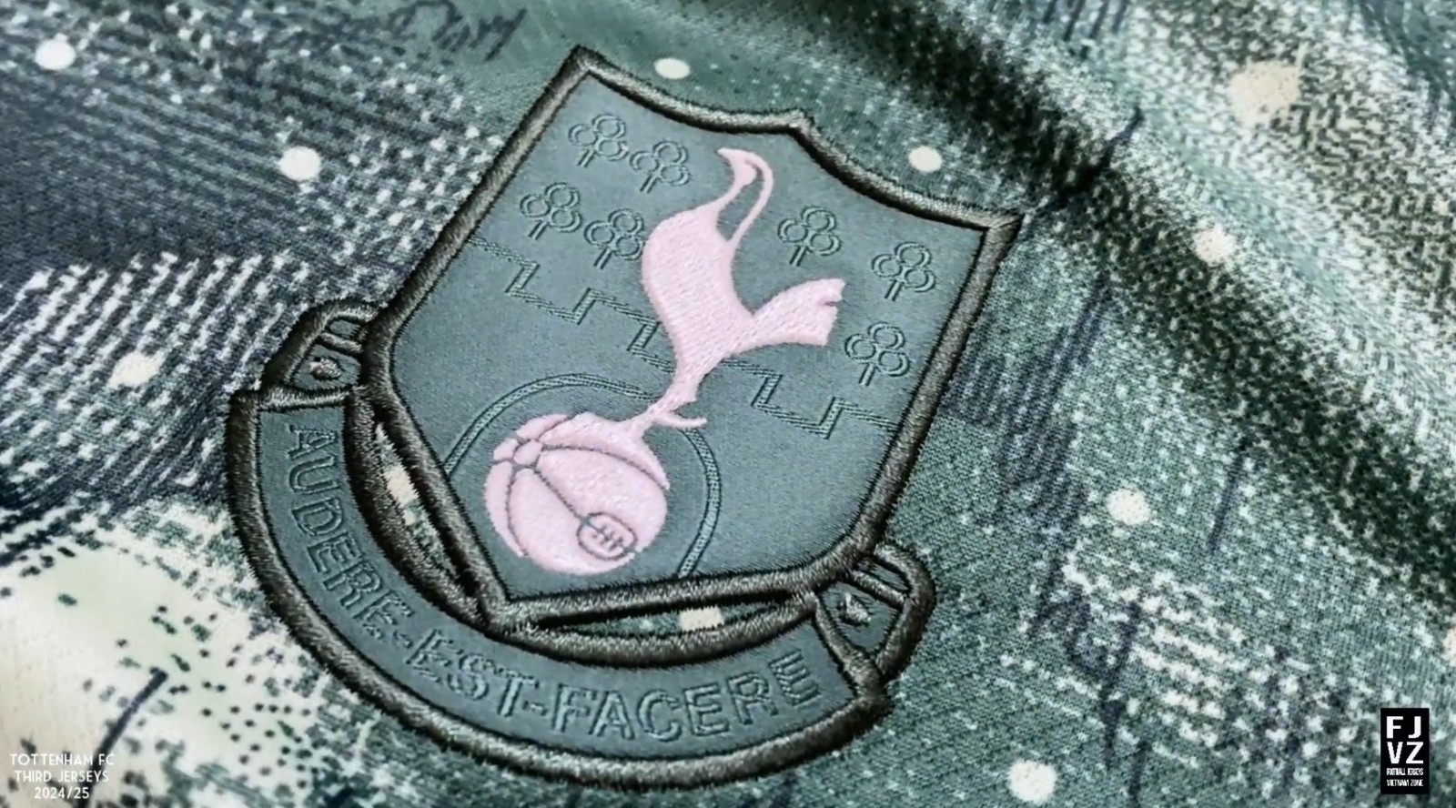Tottenham Hotspur 2024-25 Third Kit