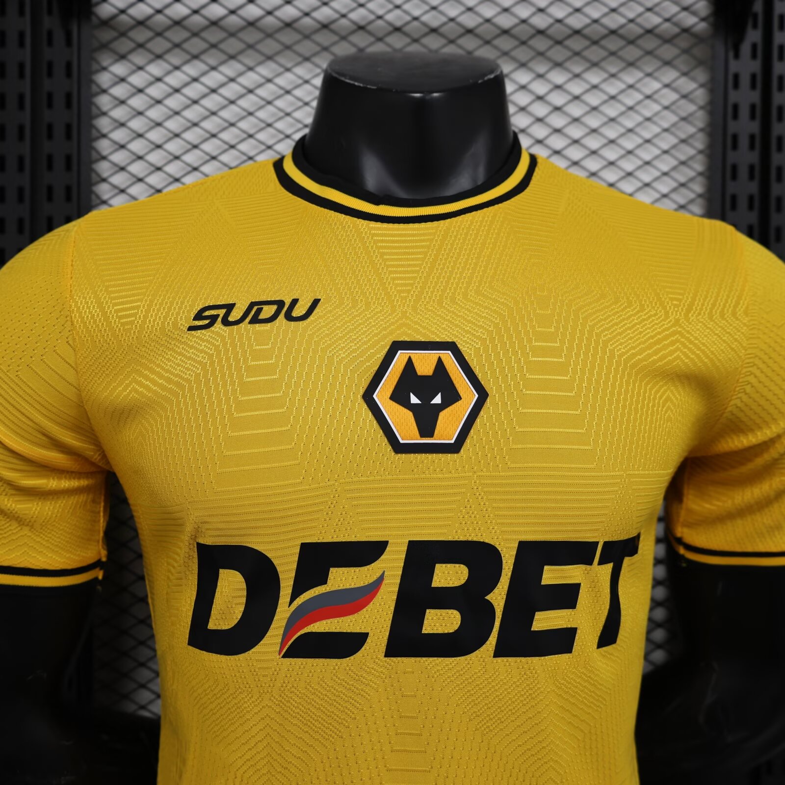 2024/25 Wolves Home Shirt - Player Version