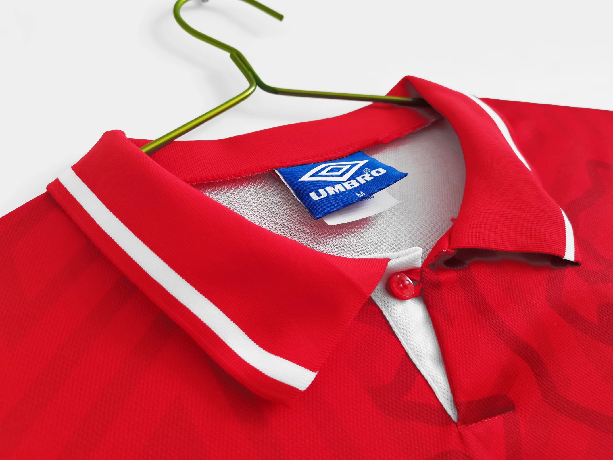 1992/94 Wales home retro jersey 1:1 Thai quality - Fans Edition