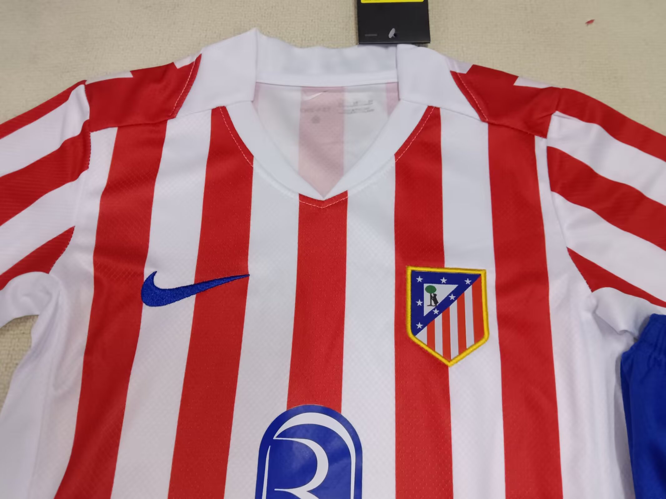 2025-26 Atletico de Madrid Home Jersey Kids Set - Fans Edition