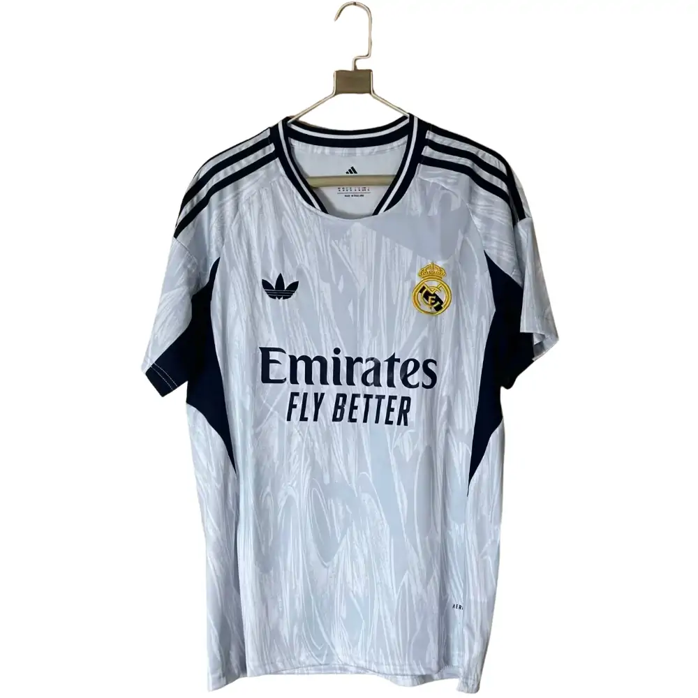 2025-26-Real Madrid Trefoil Black White Grey Special Edition-Jersey-Fan Edition