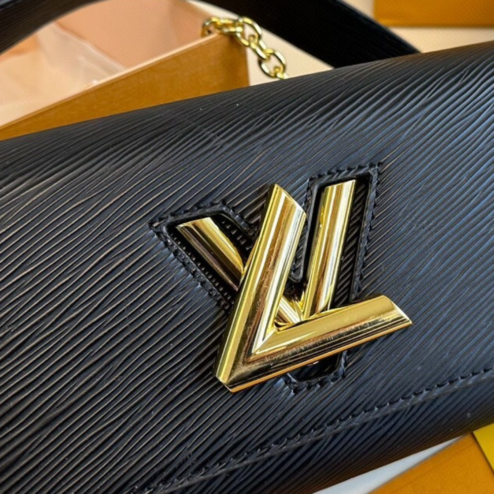 Louis Vuitton Twist West MM Black 9.3 Inches M24549