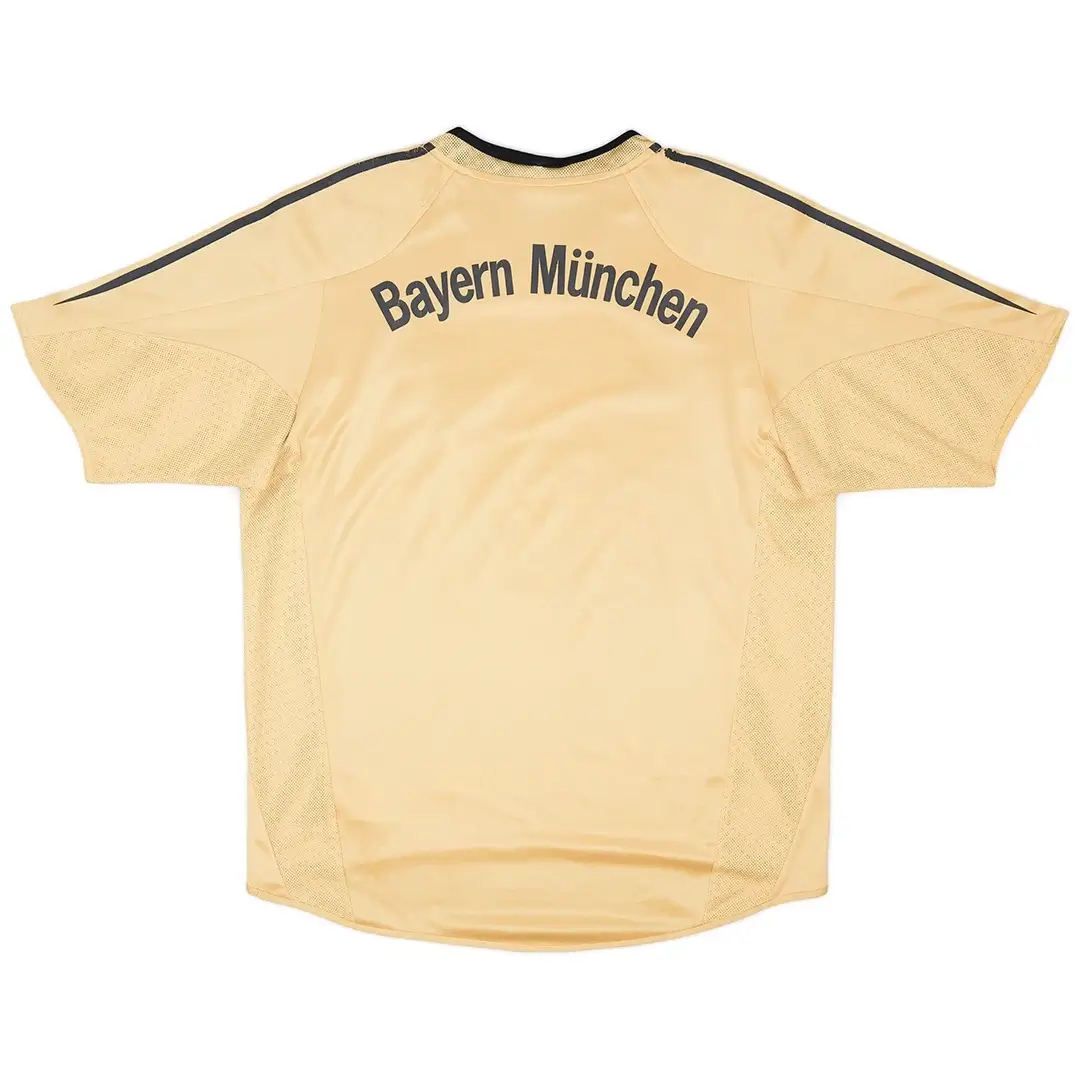 Bayern Munich 2004/05 Away Retro Football Jersey