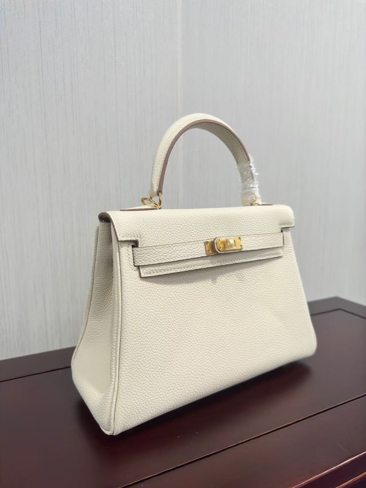 Hermes Kelly 25-28 custom calfskin