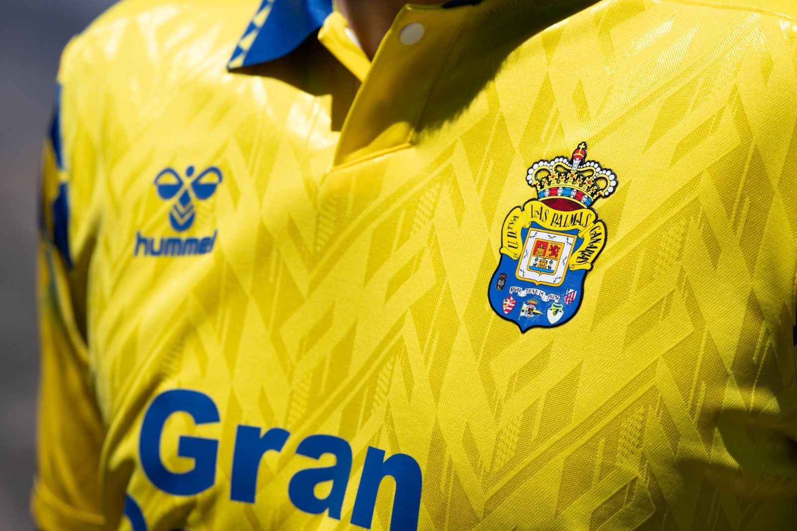 U.D. Las Palmas 2024-25 Home Kit