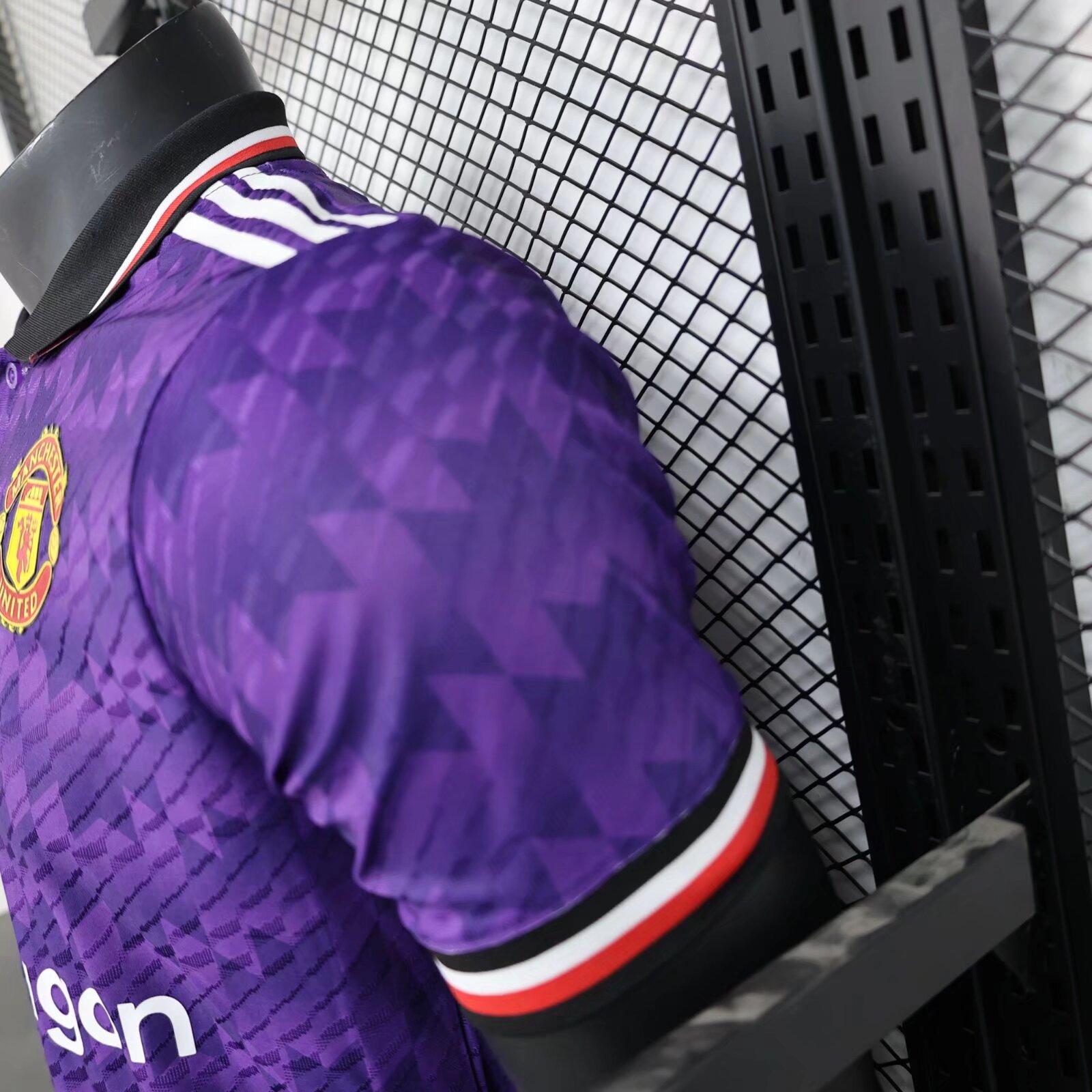 2025/2026 Player Version Manchester United Special Edition Purple Football Shirt 1:1 Thai Quality