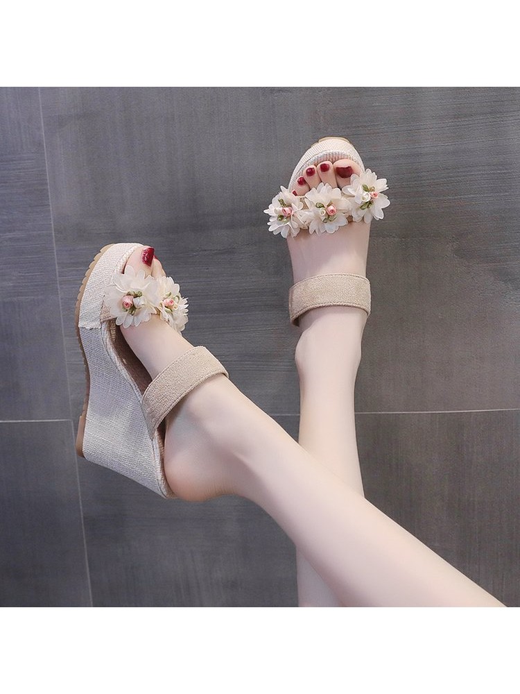 Flower  Wedges & Platform