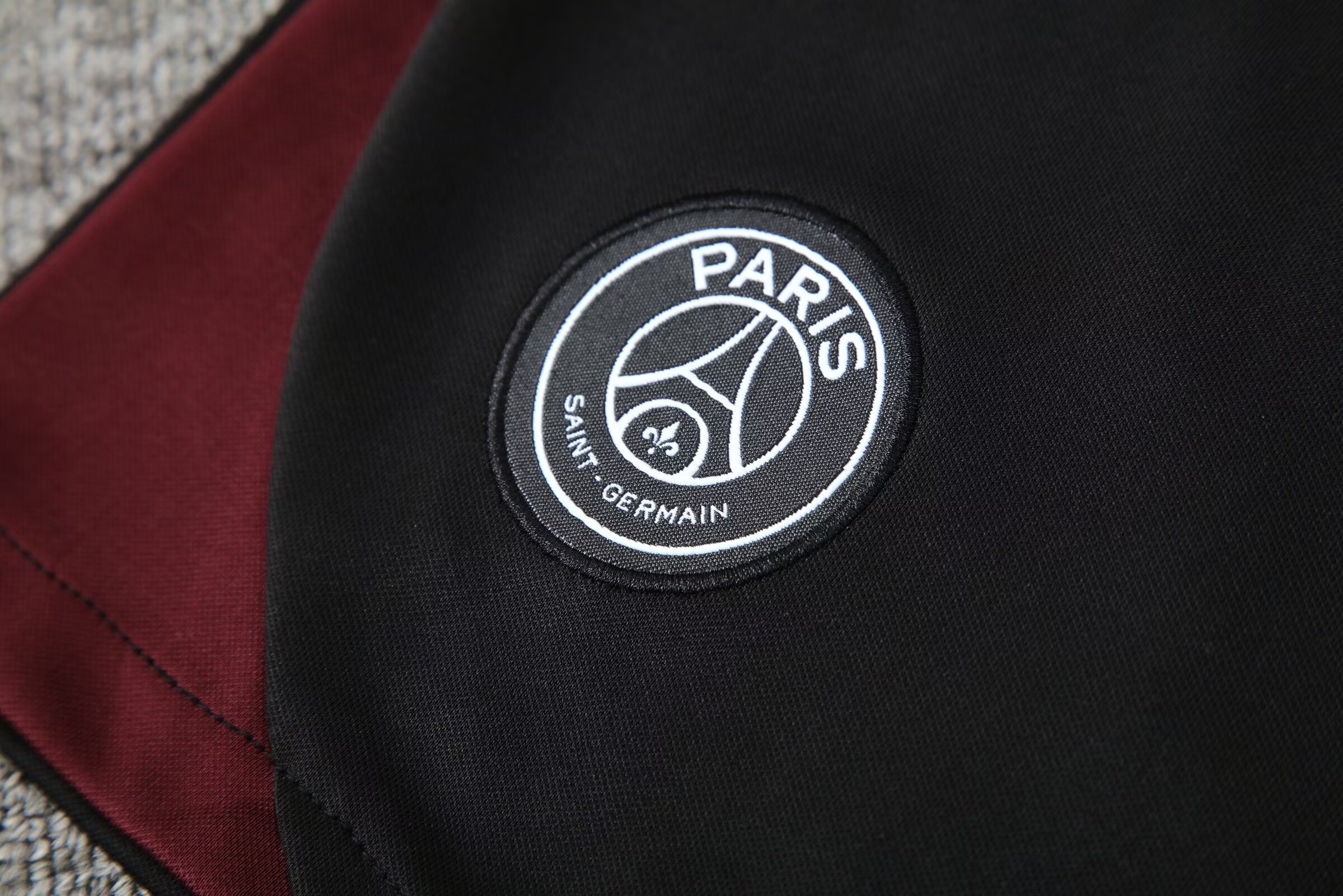 2024/25 Paris Training Vest