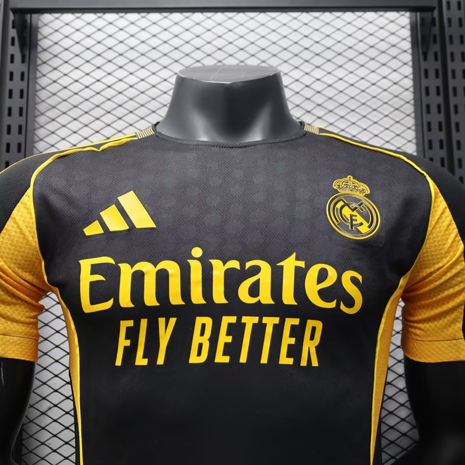 2025/2026 Player Version Real Madrid Special Edition Black Gold Football Shirt 1:1 Thai Quality