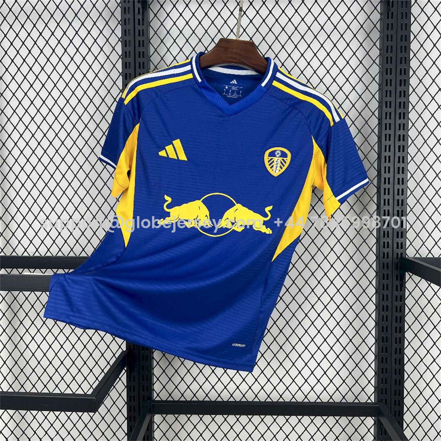 Leeds United 25-26 Away Blue Jersey - Fans Version