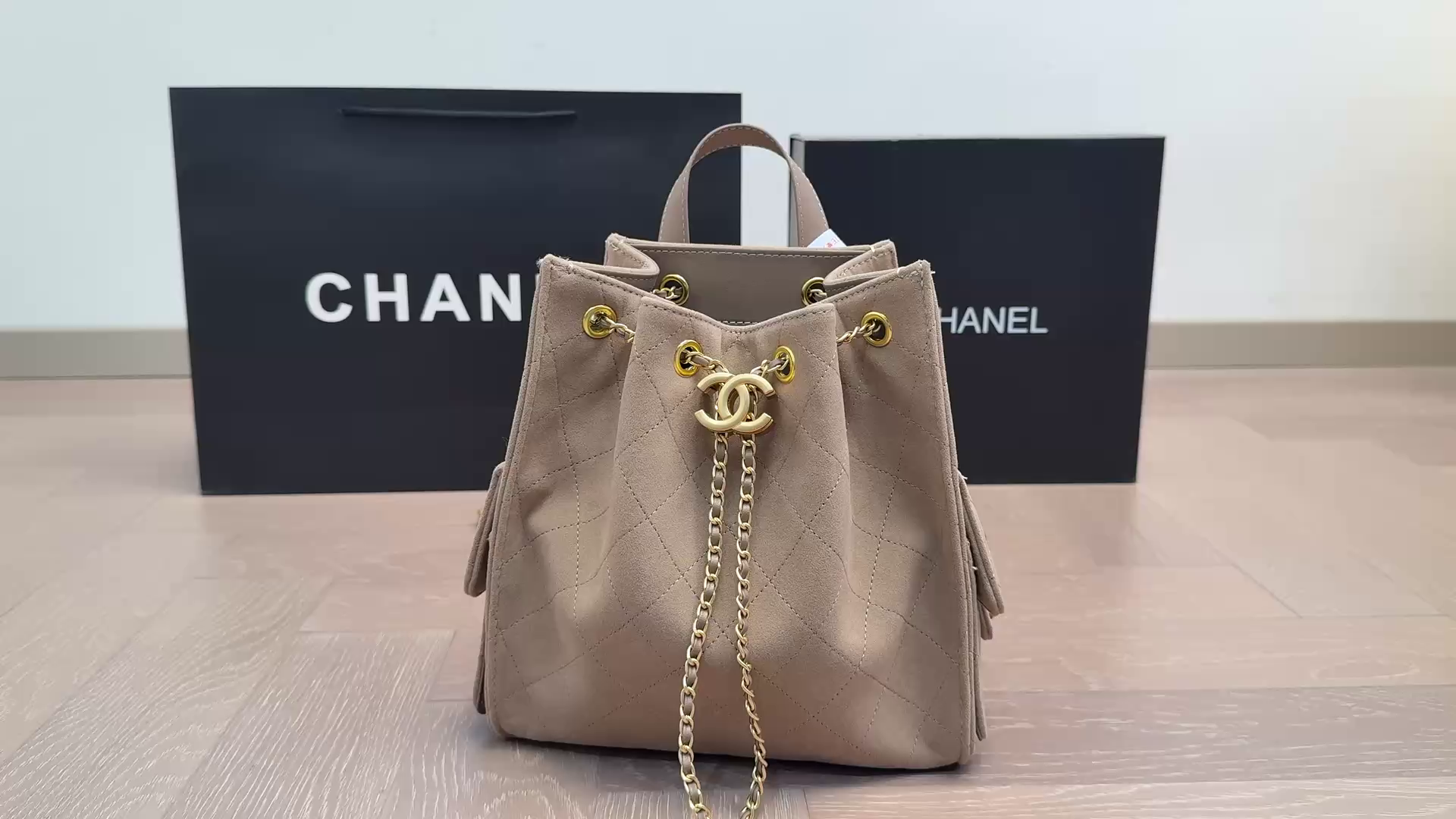 CHANEL  Chain Shoulder Bag