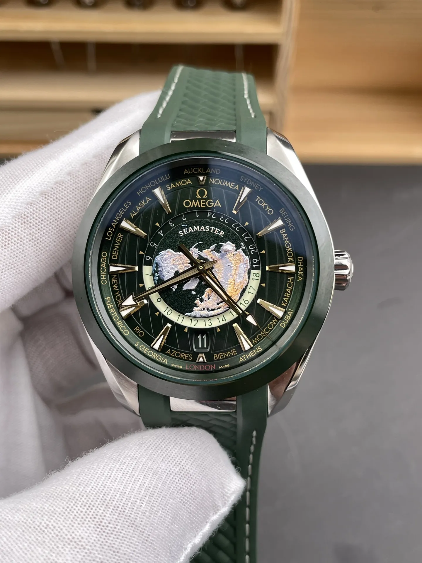 Omega Seamaster Green 43mm