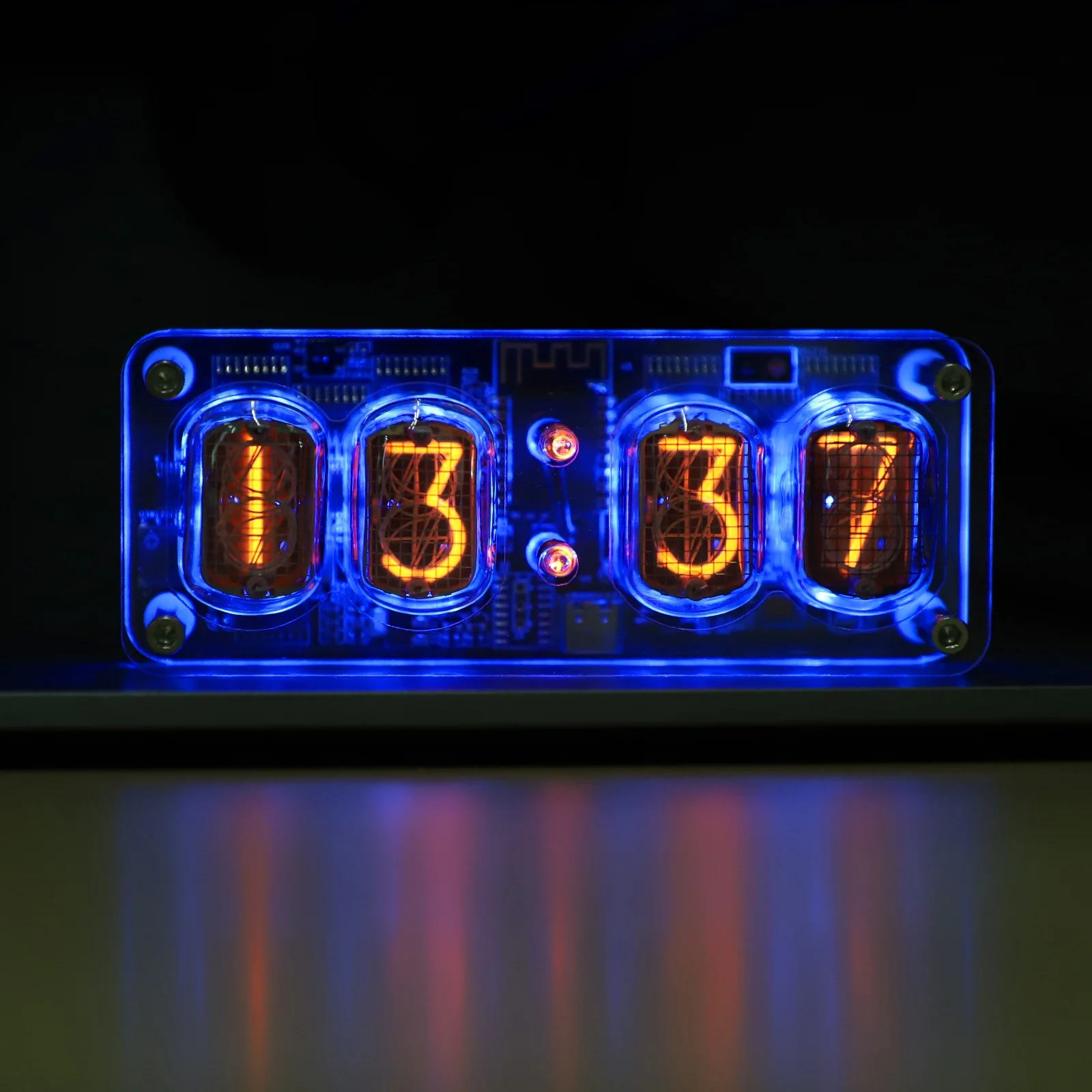 Nixie Tube Clock with IN-12 Tubes, Luminous Clock, Retro Modern Desk Vintage Punk Digital Desktop Creative Ornaments USB Type-C Connection Type