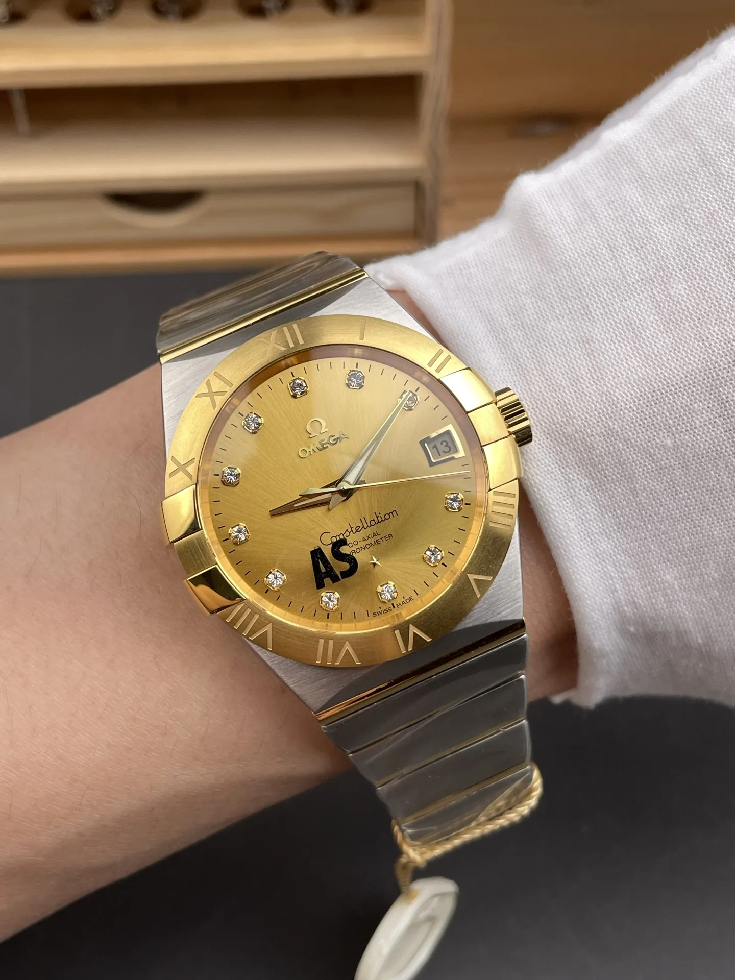Omega Constellation Two-Tone Ladies 28mm